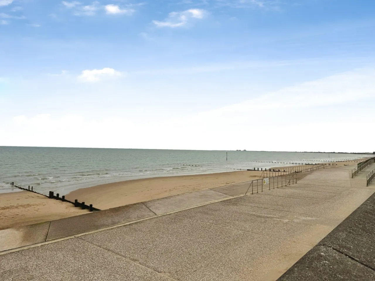 Seawall, Dymchurch, TN29, photo 19