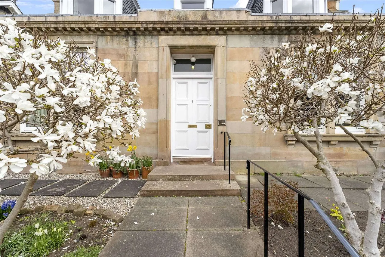 Dalrymple Crescent, Grange, EH9, photo 23