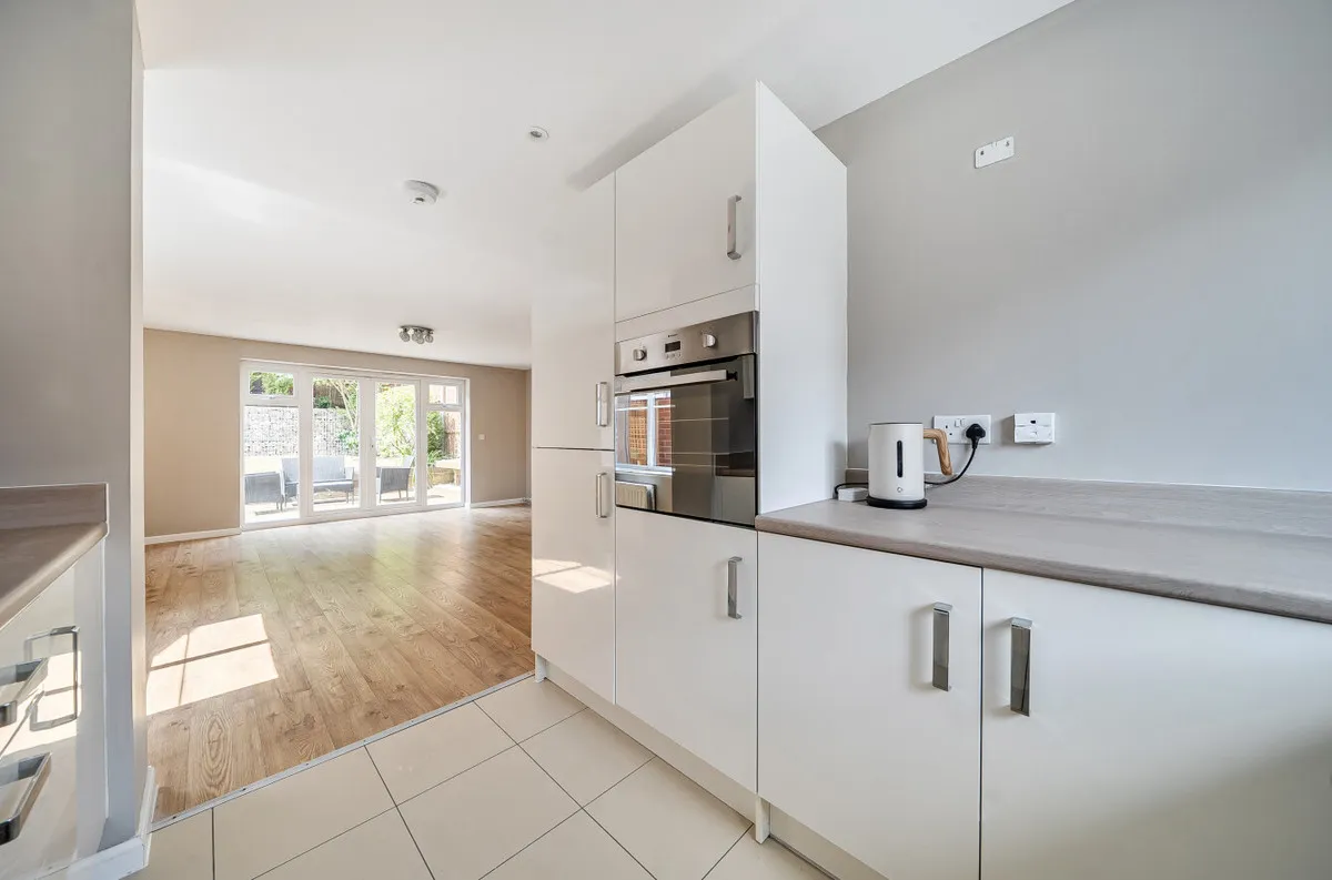Crocker Way, Wincanton, BA9, photo 3