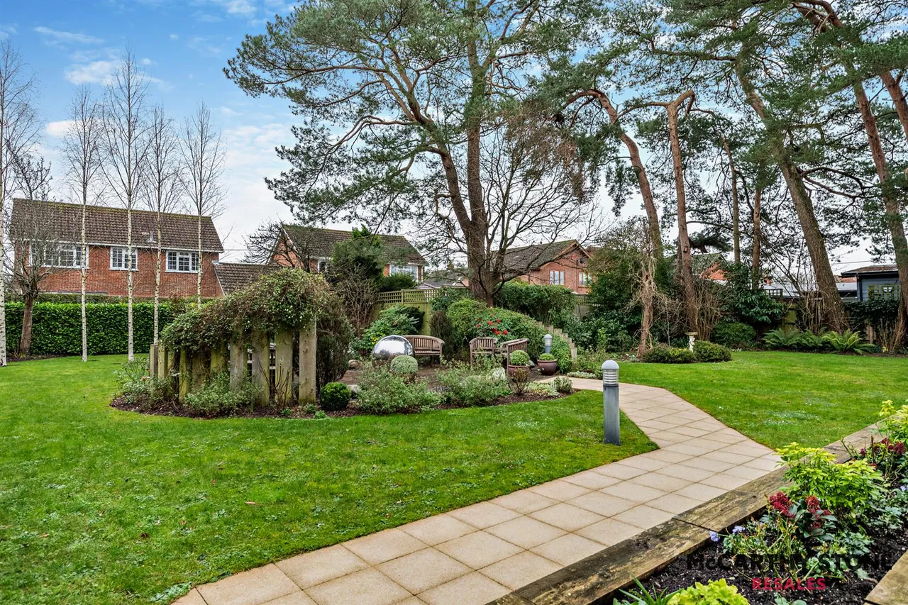 Beaulieu Road, Dibden Purlieu, SO45, photo 11