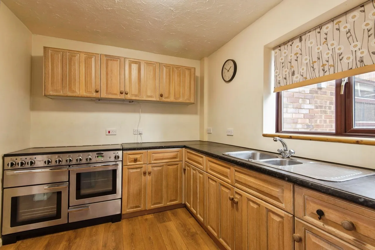 The Crescent, Stanford, Biggleswade, Bedfordshire, SG18, photo 5