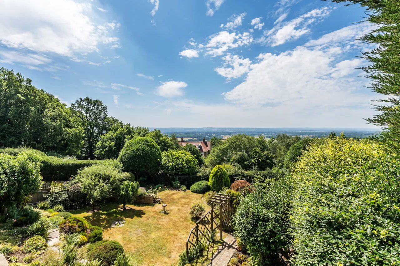 Trevereux Hill, Limpsfield Chart, RH8, photo 14
