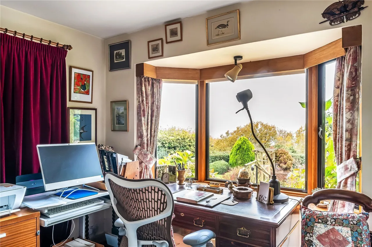 Trevereux Hill, Limpsfield Chart, RH8, photo 6