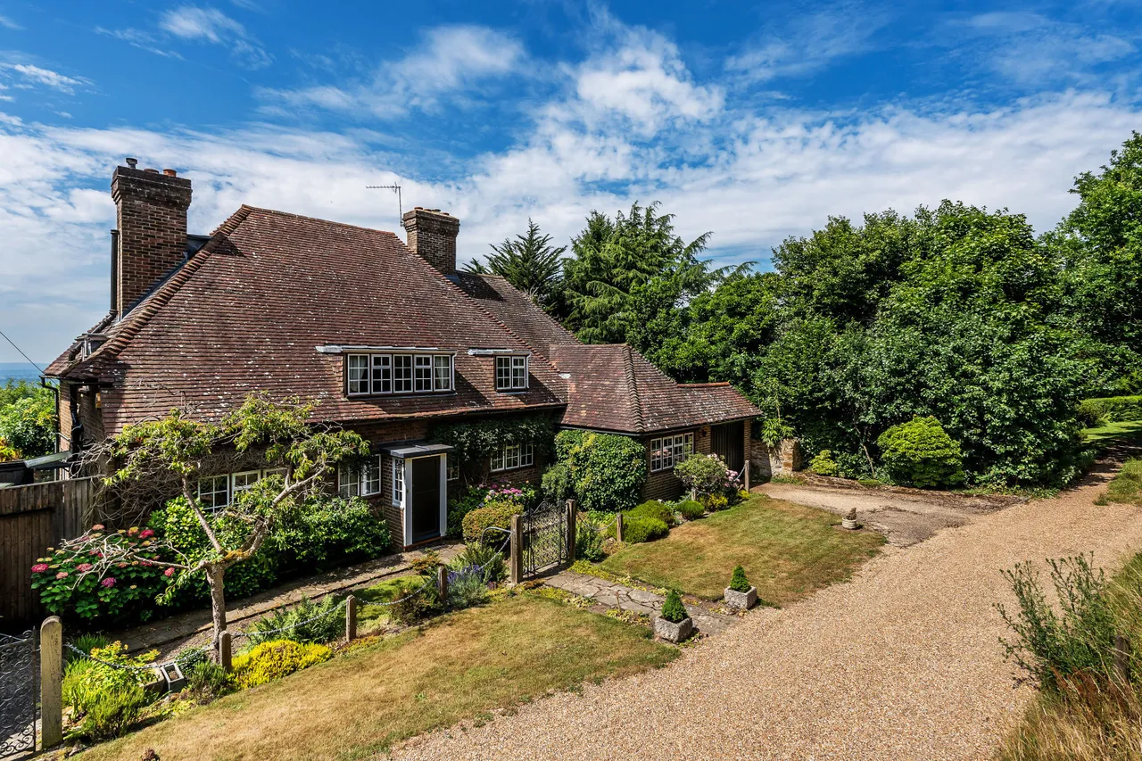 Trevereux Hill, Limpsfield Chart, RH8, photo 13
