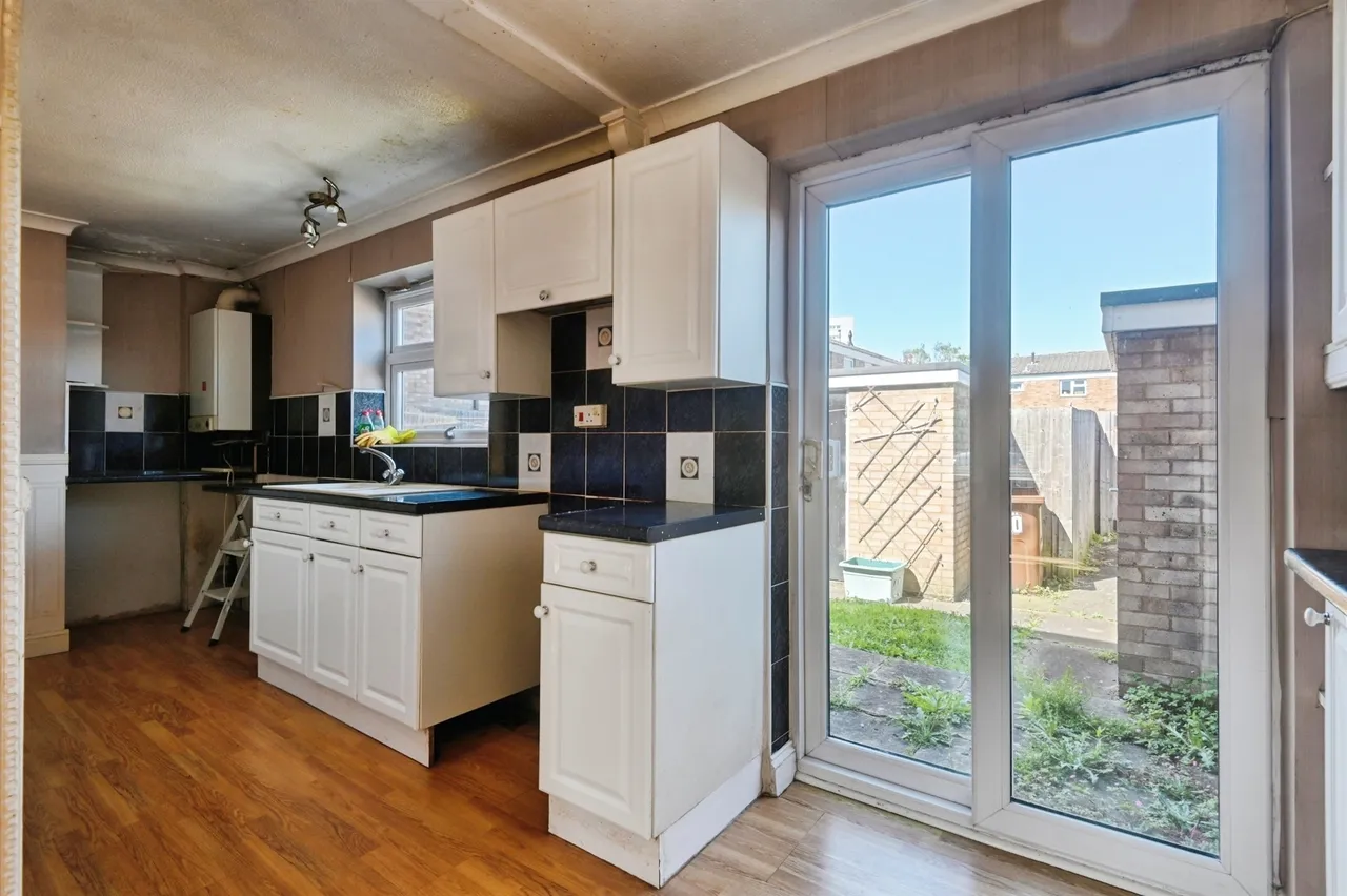 Circus Avenue, Chelmsley Wood, B37, photo 5
