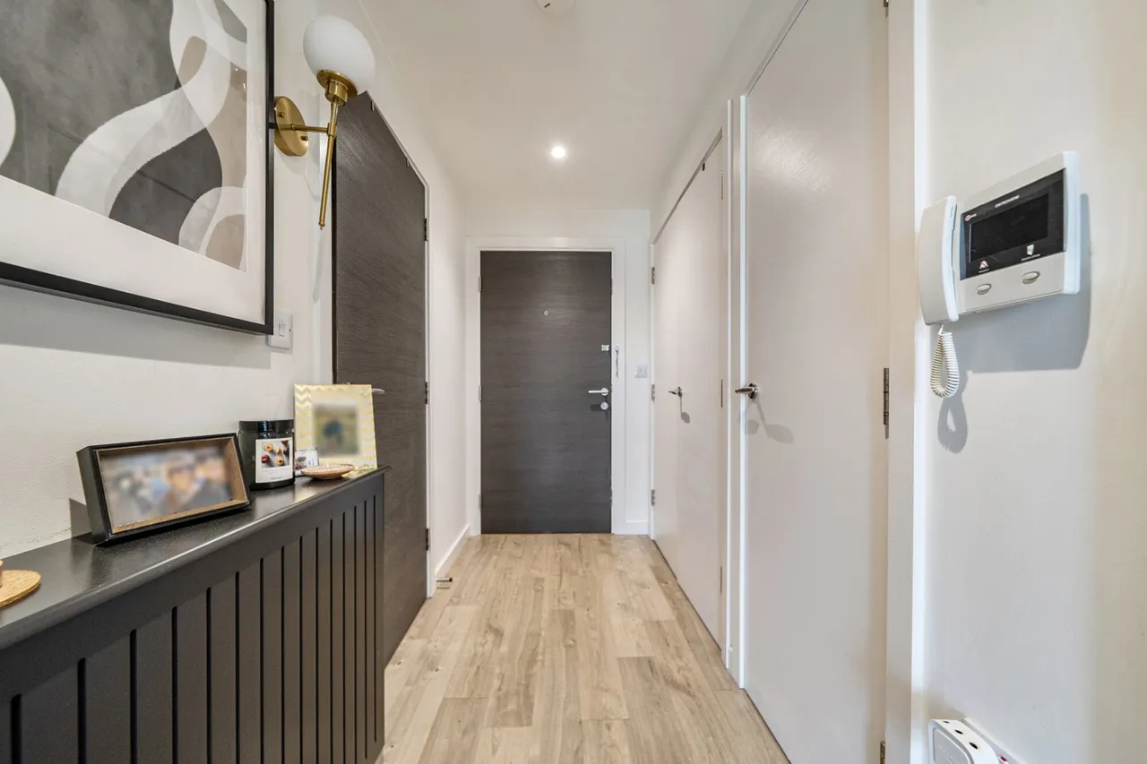 Woods Road, SE15, photo 12