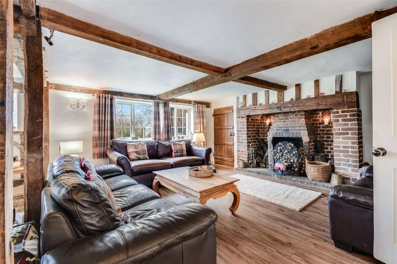 High Roding, Dunmow, Essex, CM6 1NQ, photo 8