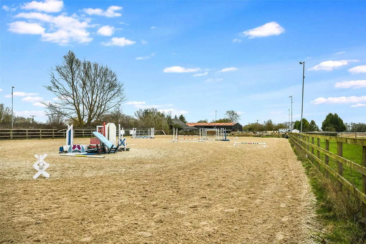 High Roding, Dunmow, Essex, CM6 1NQ, photo 4