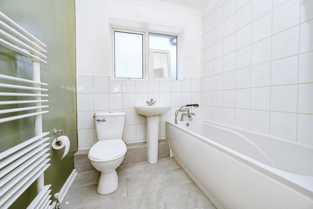 Abingdon Road, LUTON, Bedfordshire, LU4, photo 9