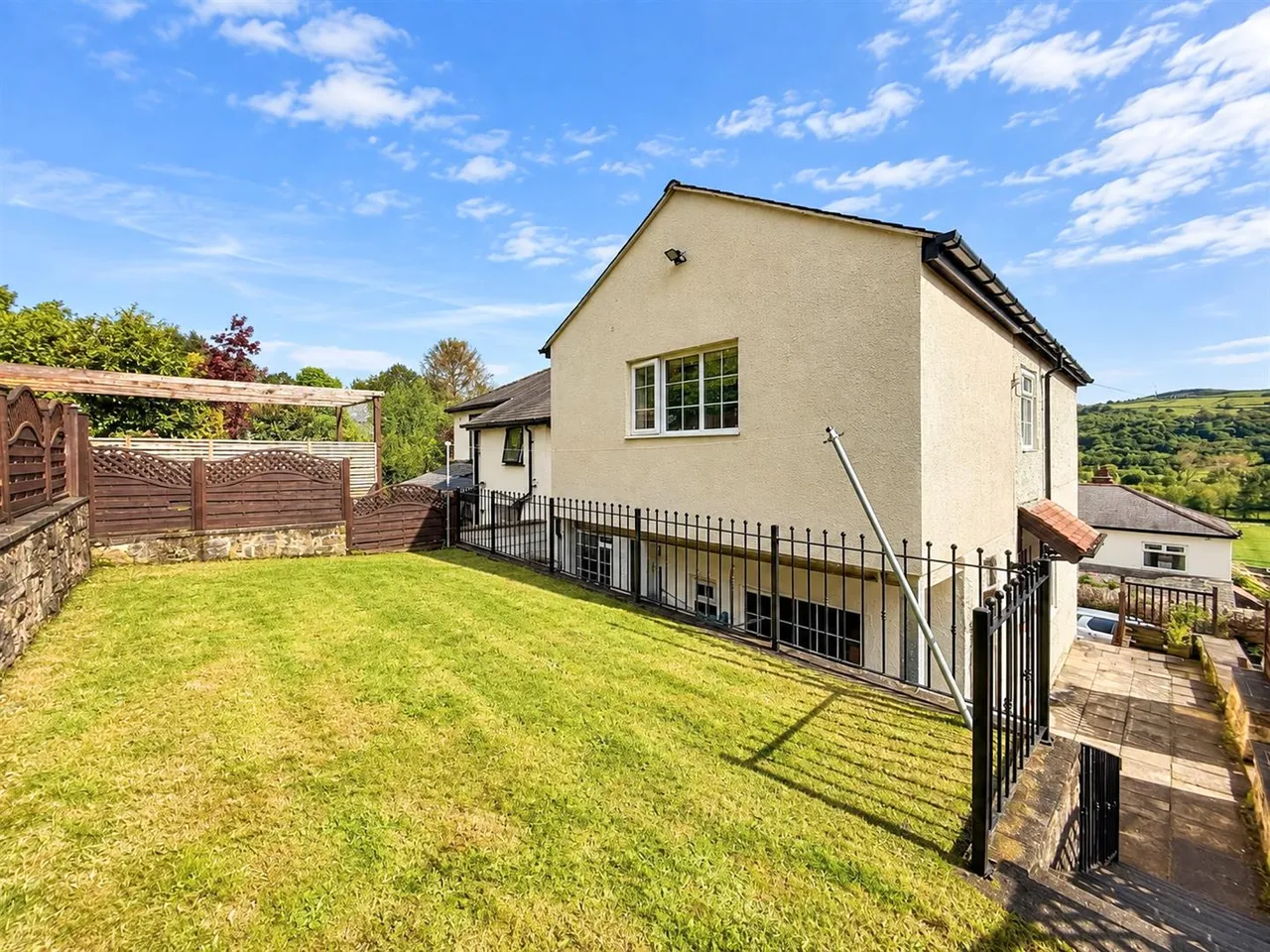 Rivock Avenue, Utley, BD20, photo 2