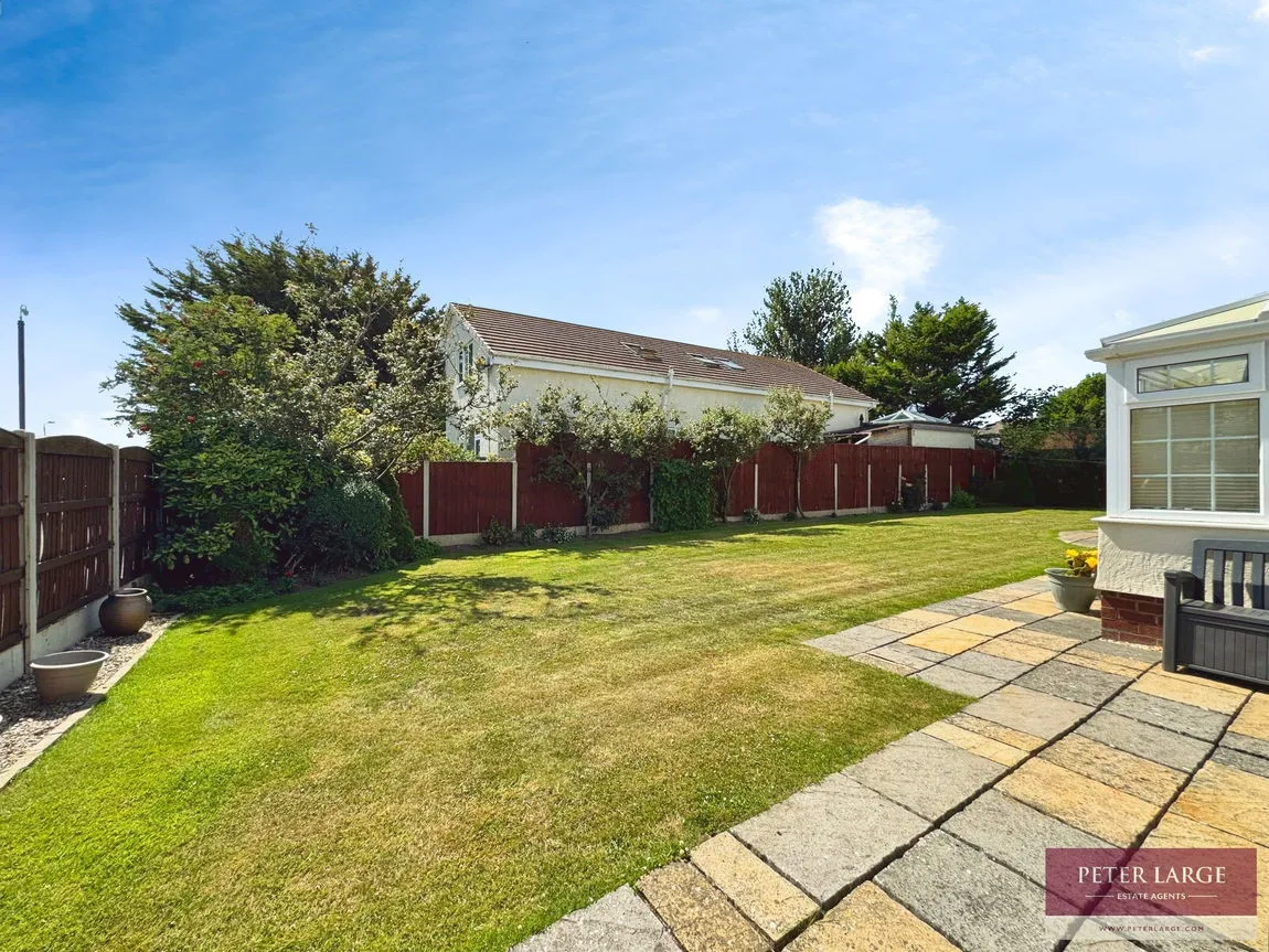 Kendal Road, Kinmel Bay, LL18 5BT, photo 32