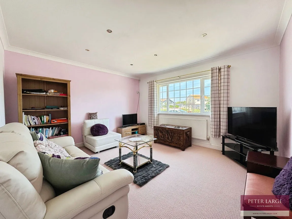 Kendal Road, Kinmel Bay, LL18 5BT, photo 15