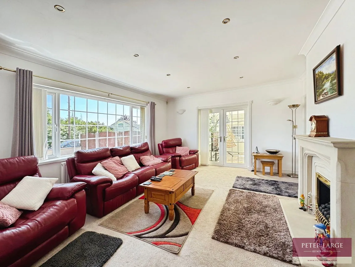 Kendal Road, Kinmel Bay, LL18 5BT, photo 3
