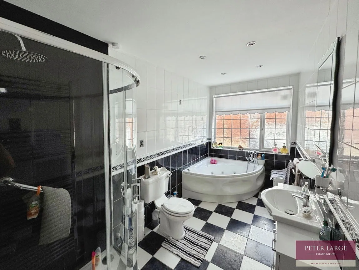 Kendal Road, Kinmel Bay, LL18 5BT, photo 19