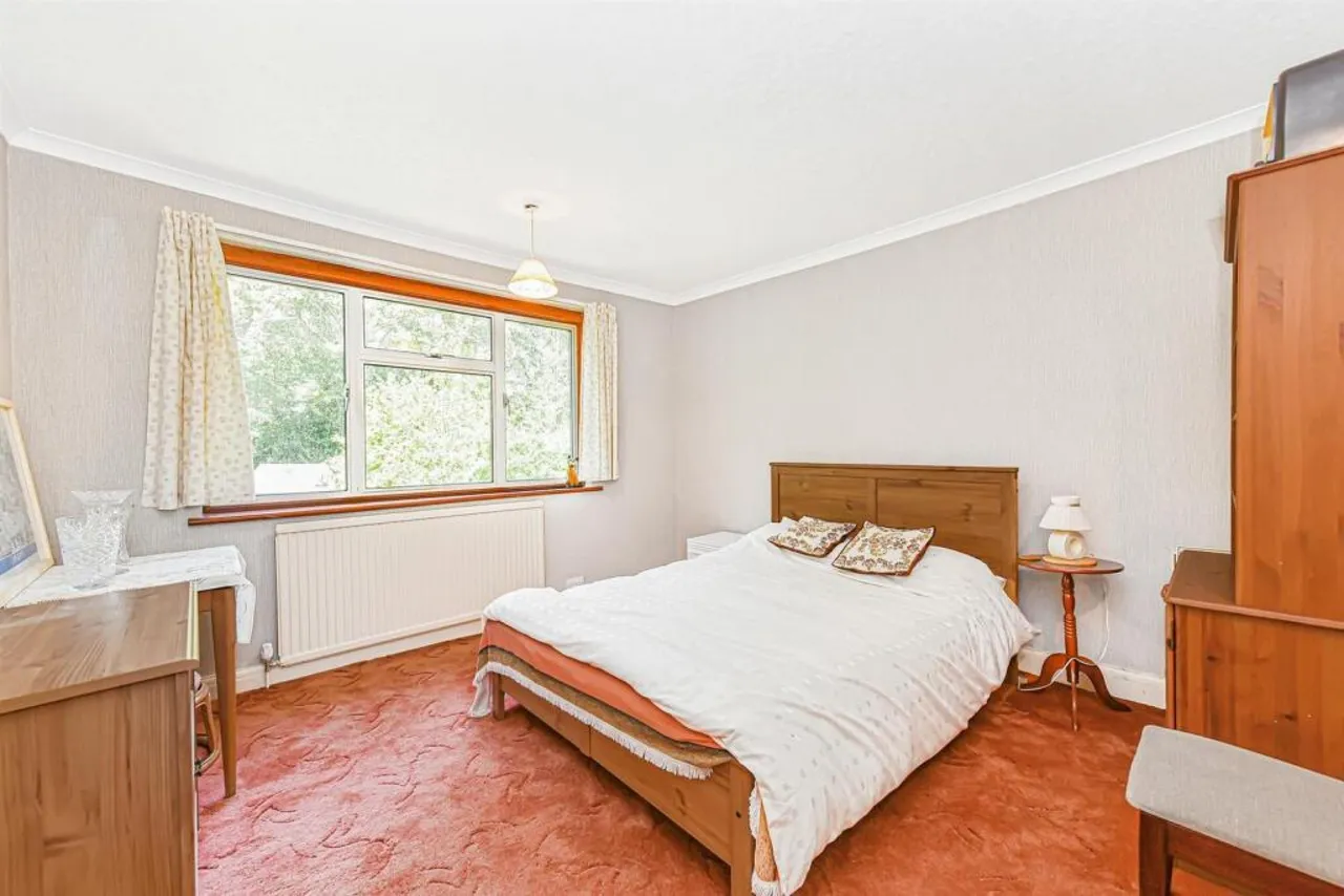 Larkshall Crescent, London, photo 12