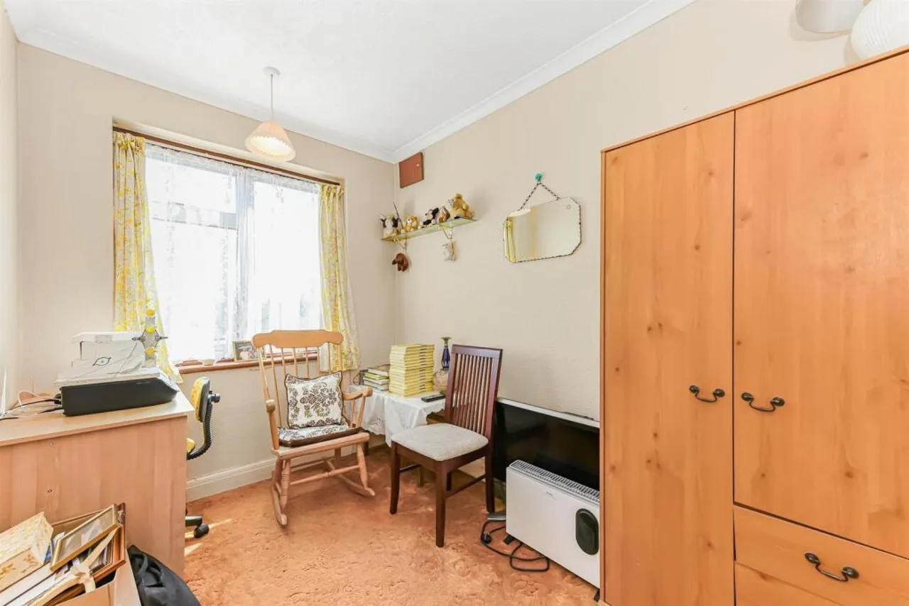 Larkshall Crescent, London, photo 14