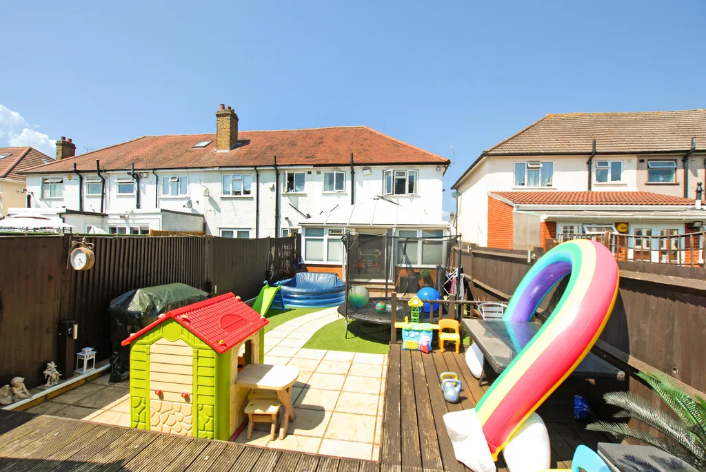 Lees Road, Uxbridge, photo 11