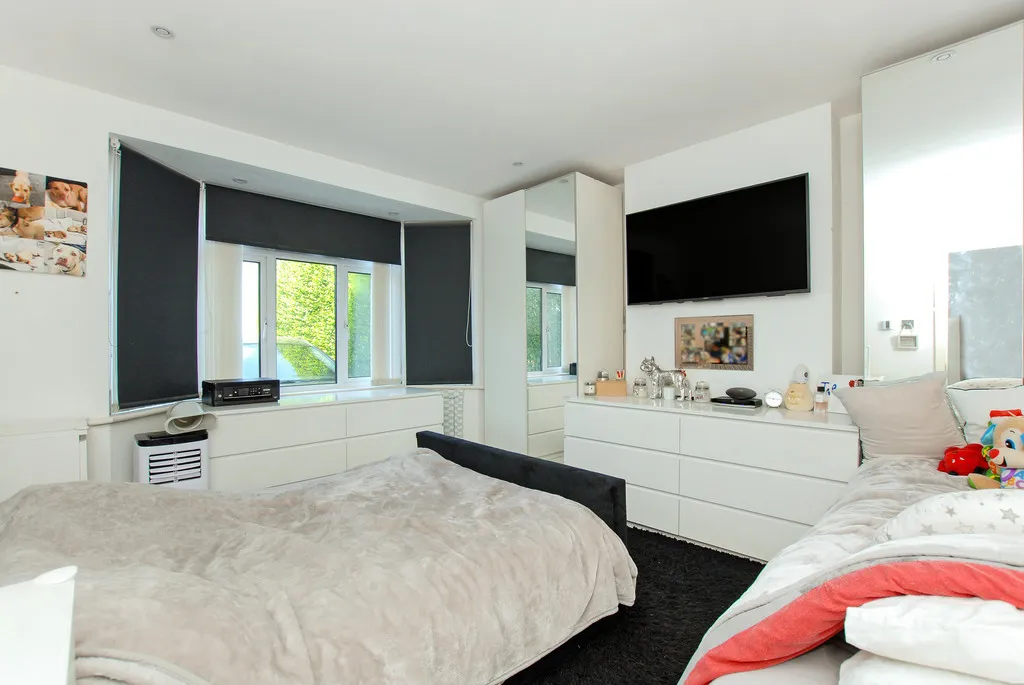 Lees Road, Uxbridge, photo 12