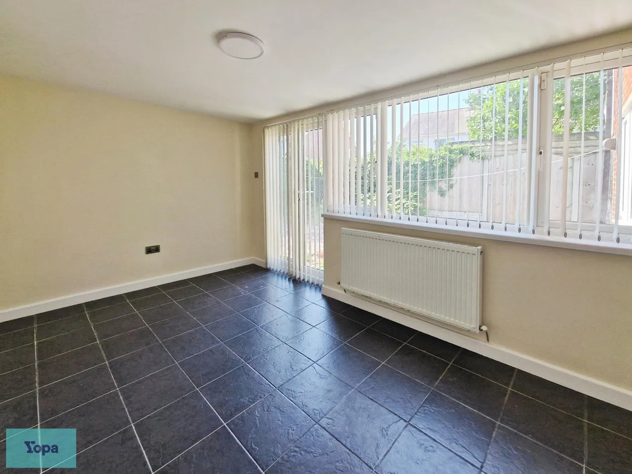 Harvey Close, Finningley, DN9, photo 9