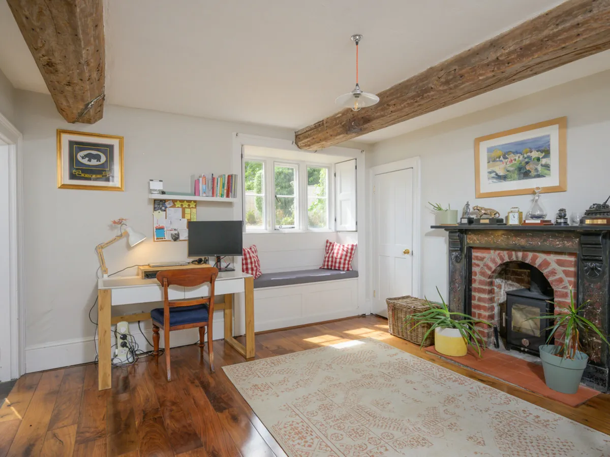 Court Lane, BA13, photo 34