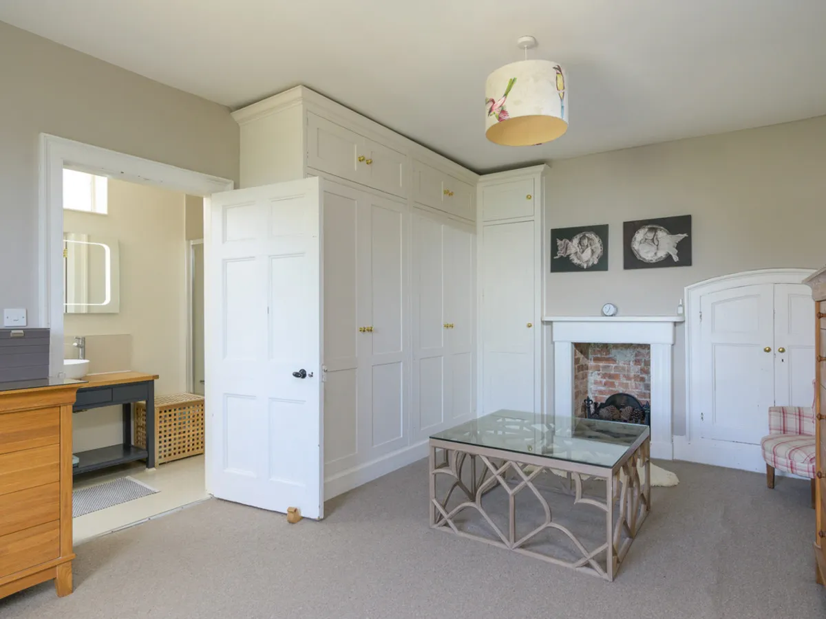 Court Lane, BA13, photo 40