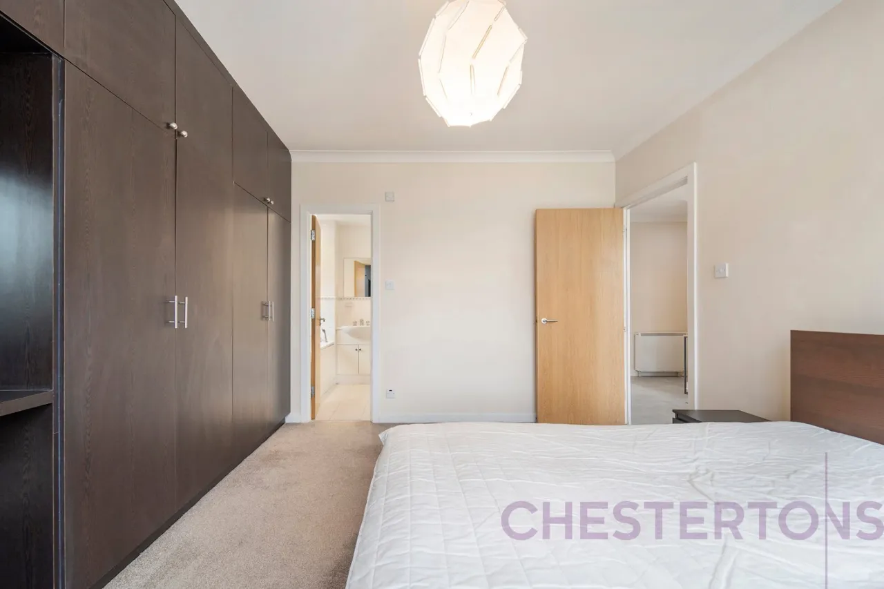 Boardwalk Place, London, E14, photo 12