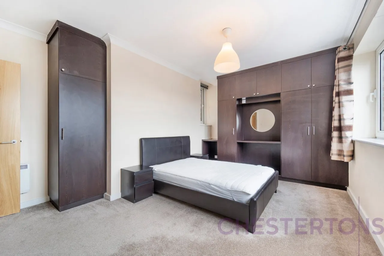 Boardwalk Place, London, E14, photo 4