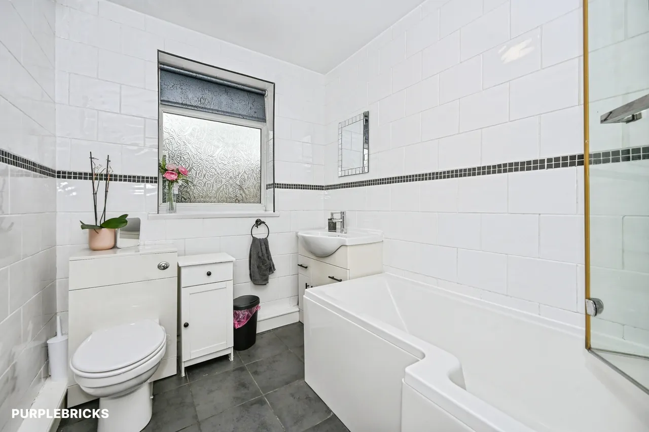 Taylor Avenue, Ormskirk, L39, photo 19