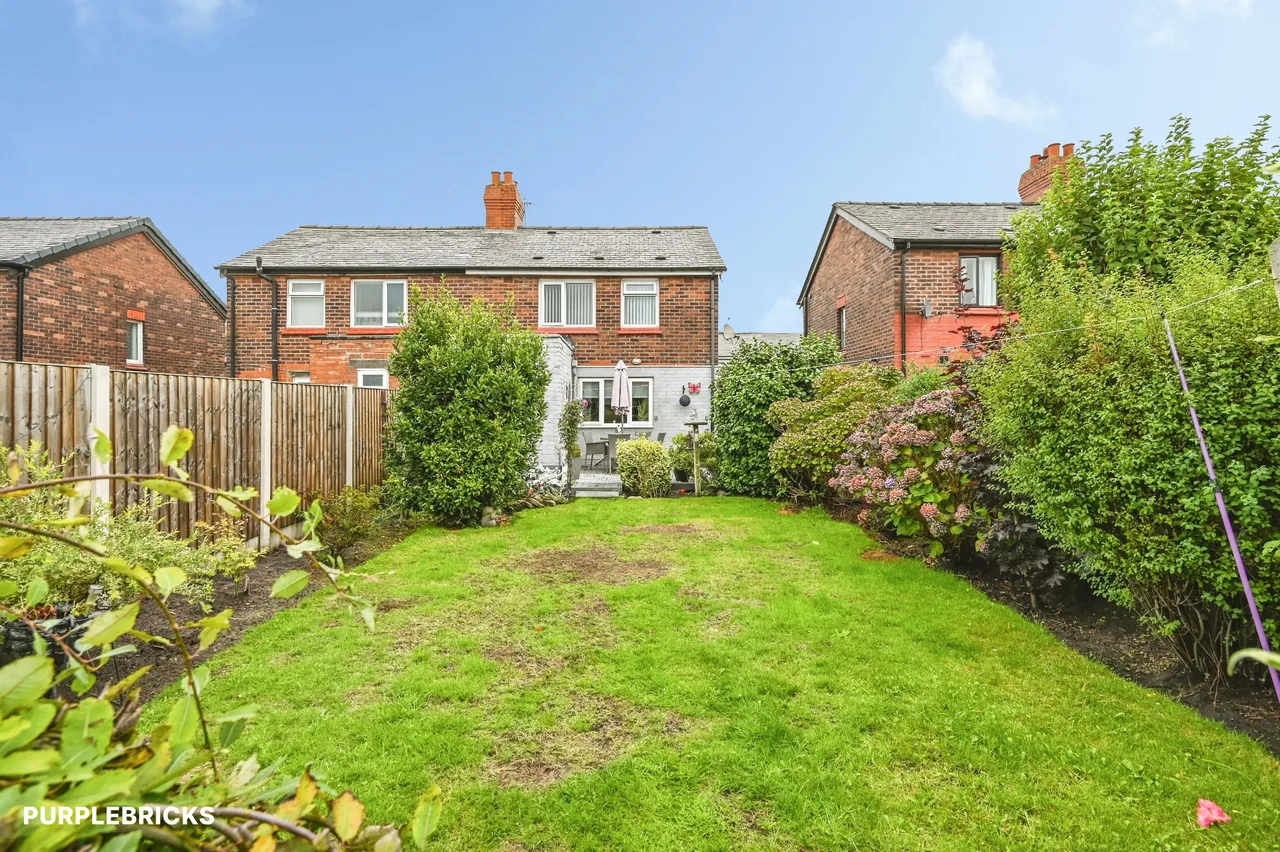 Taylor Avenue, Ormskirk, L39, photo 21