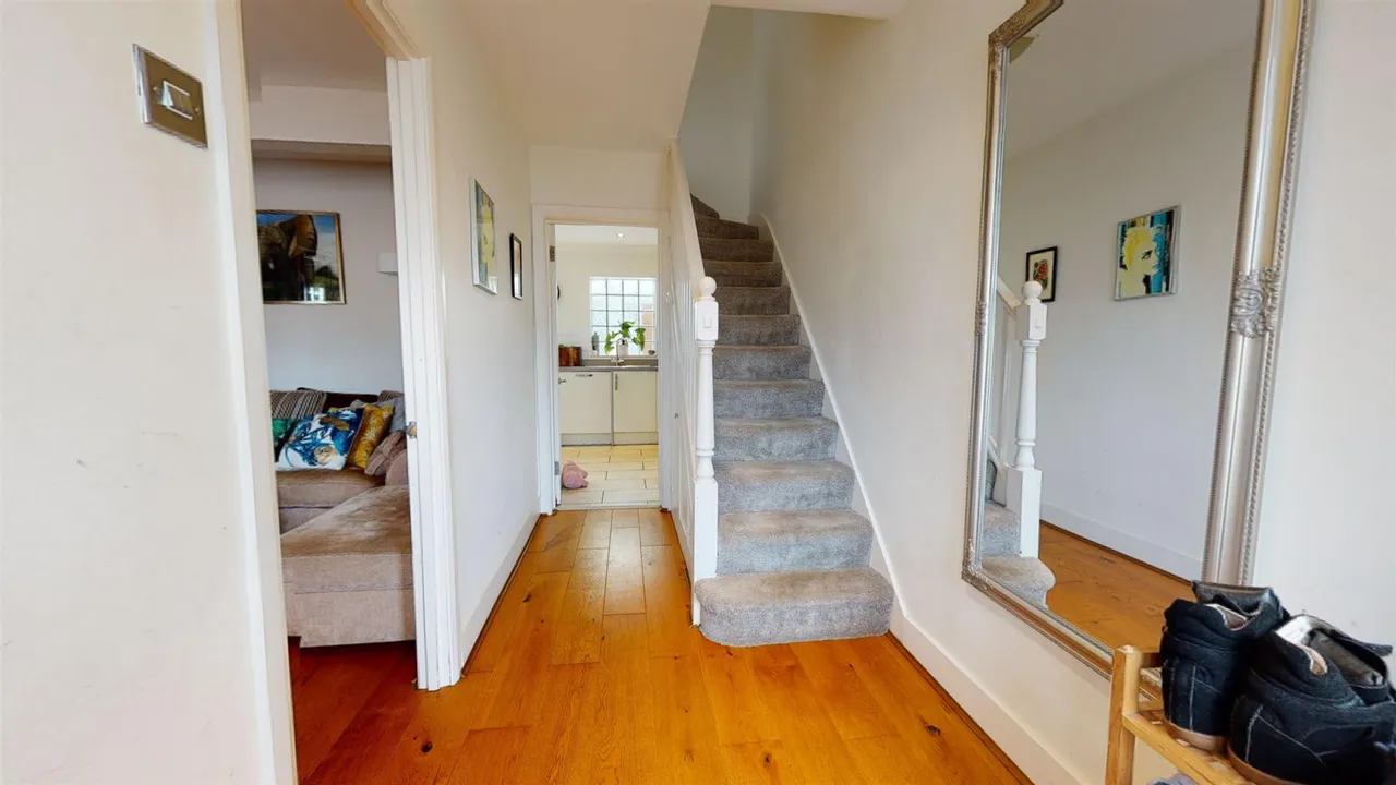 Habgood Road, Loughton, photo 2