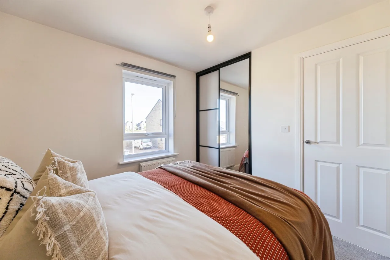 Sweet Gum Way, St. Neots, PE19, photo 11