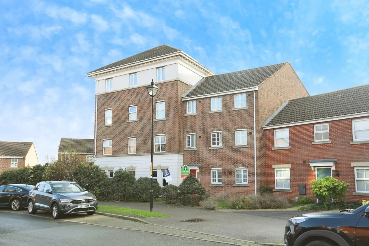 Amethyst Drive, Sittingbourne, Kent, ME10, photo 6