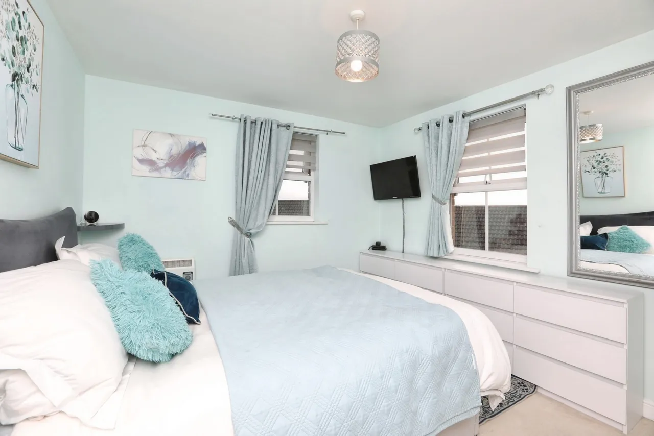 Amethyst Drive, Sittingbourne, Kent, ME10, photo 3
