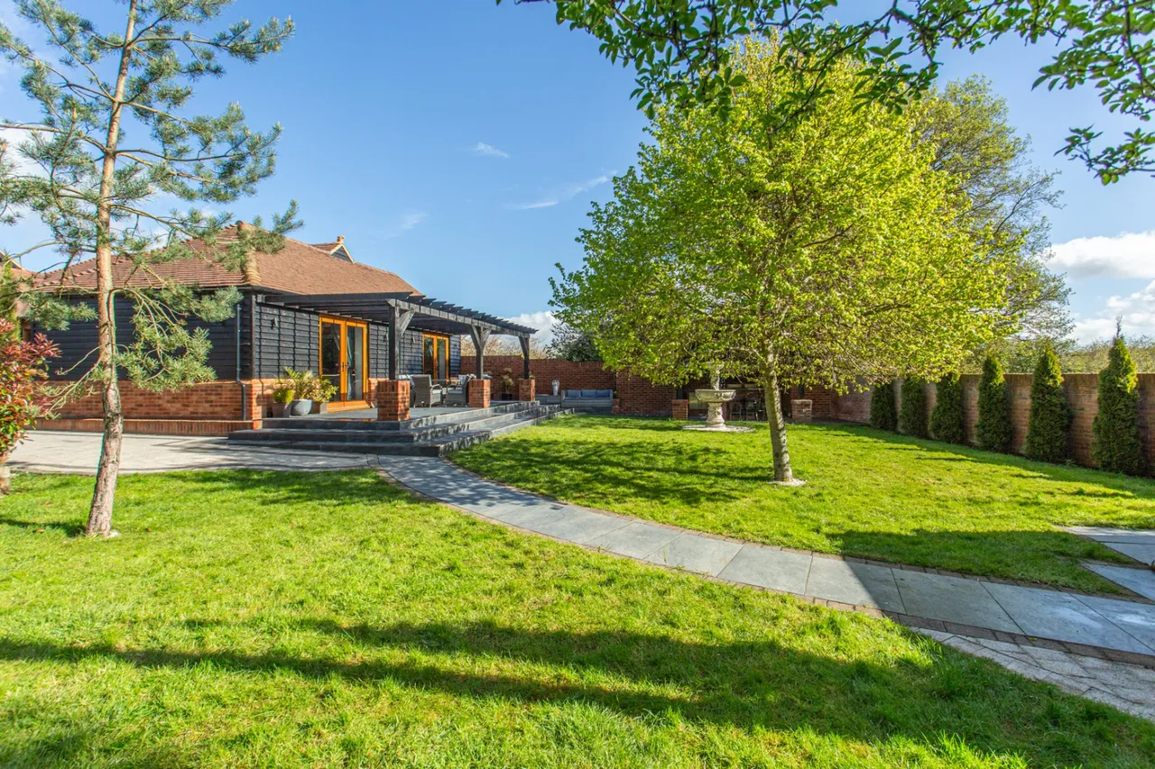 Saddlers Hill, Goodnestone, CT3, photo 3