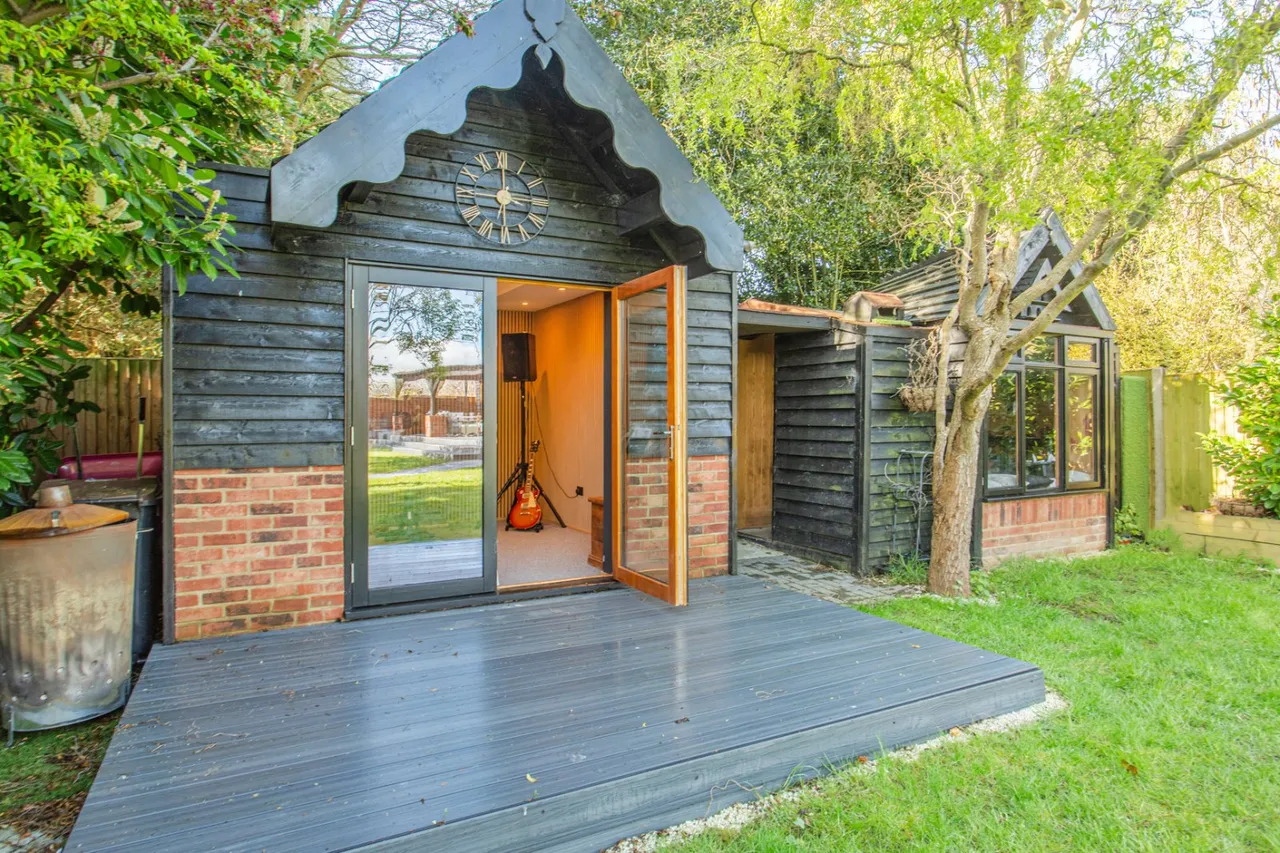 Saddlers Hill, Goodnestone, CT3, photo 28