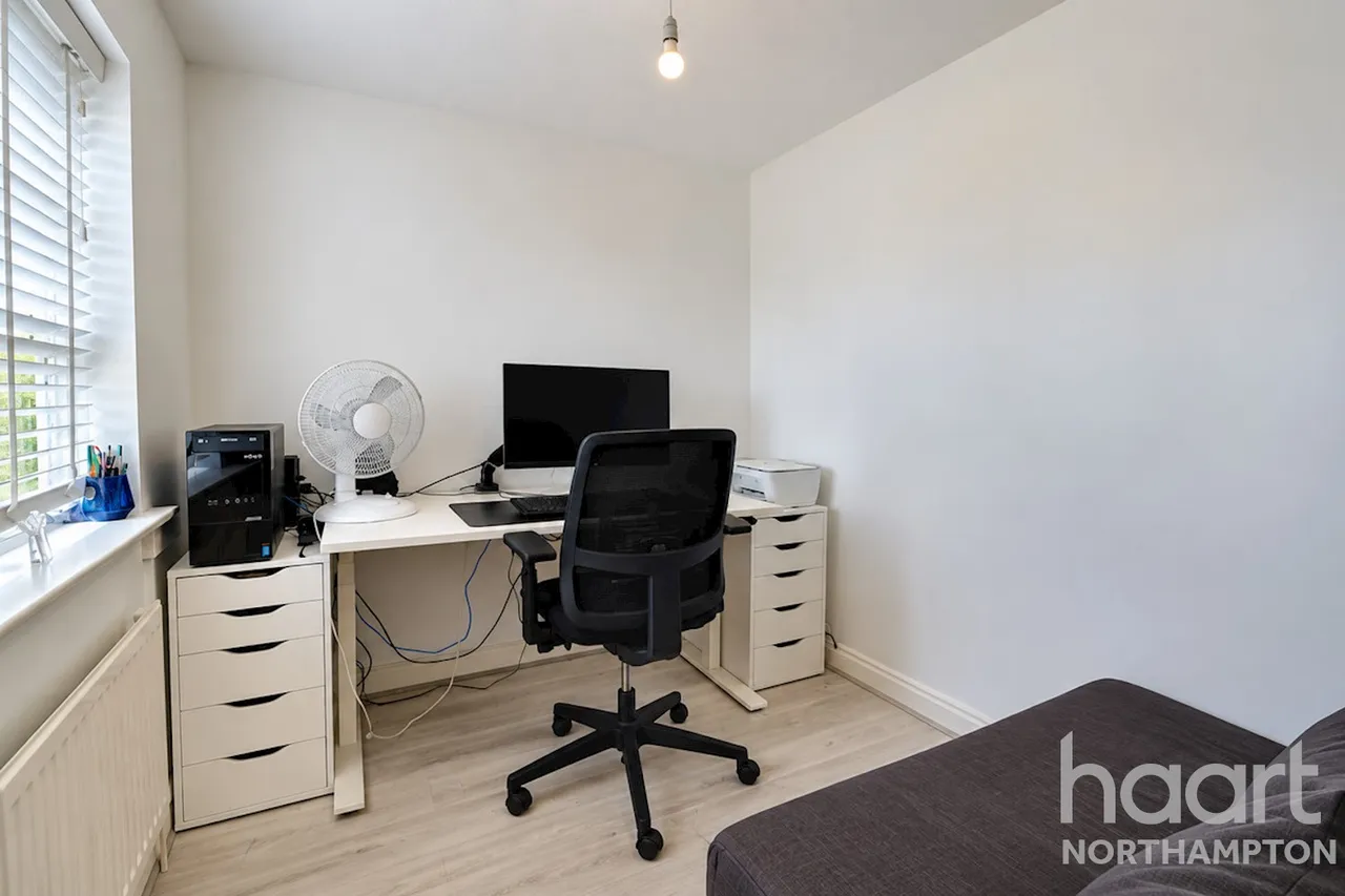 Campanula Close, Northampton, NN3, photo 13