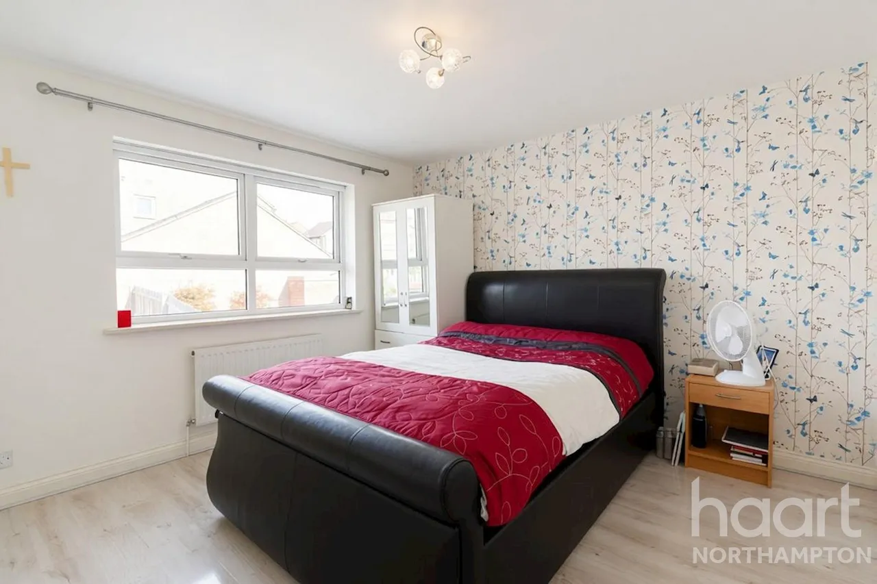 Campanula Close, Northampton, NN3, photo 9