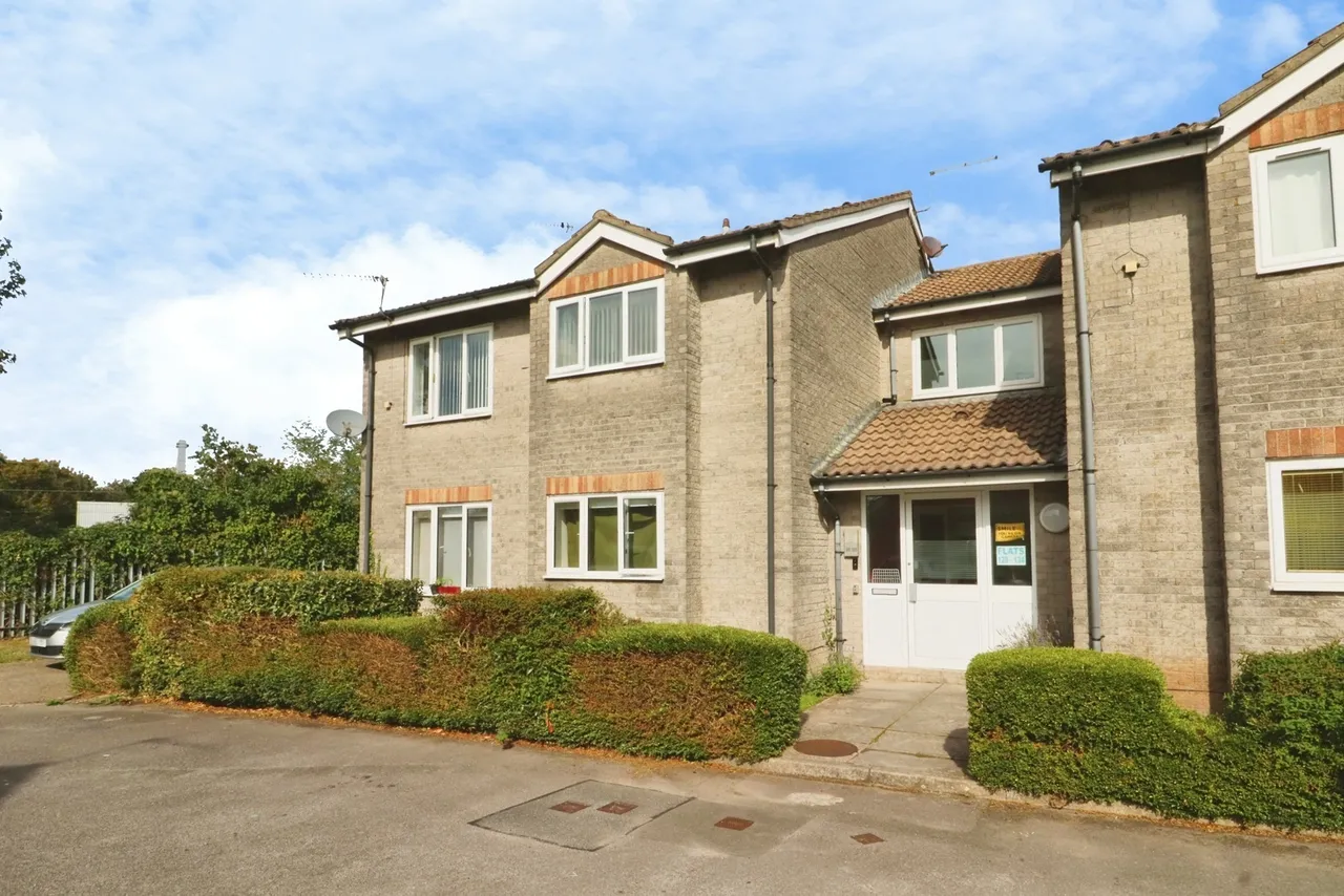 Horwood Close, Cardiff, CF24, photo 2