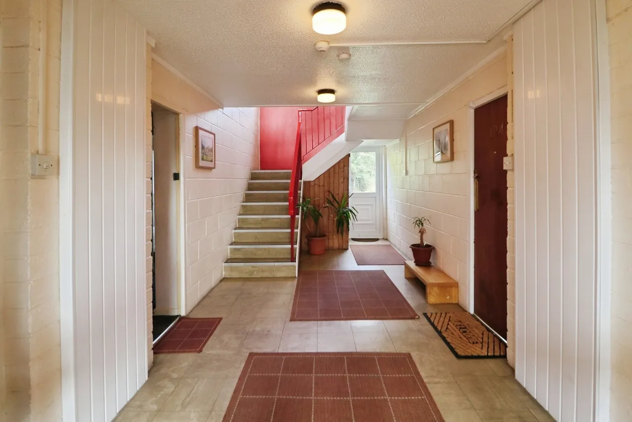 Horwood Close, Cardiff, CF24, photo 21