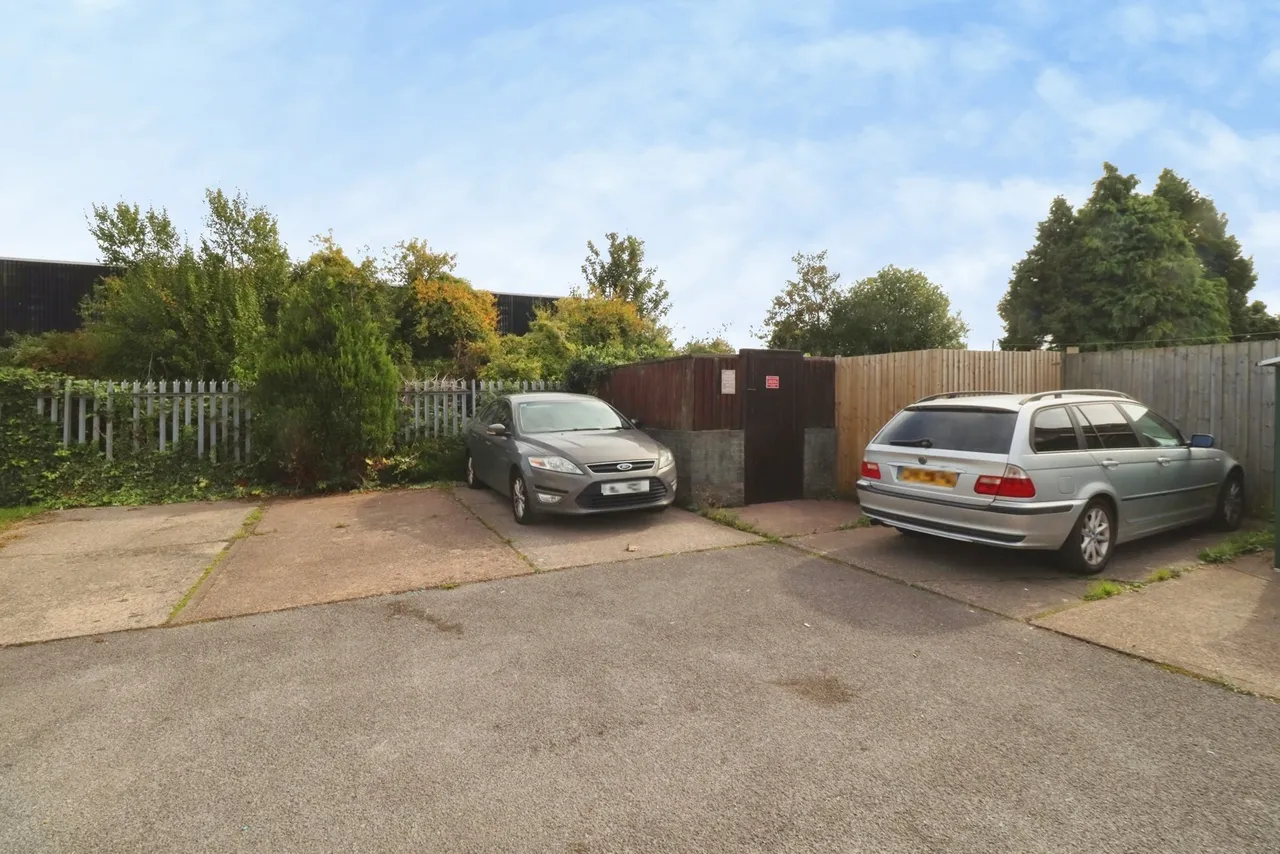 Horwood Close, Cardiff, CF24, photo 8
