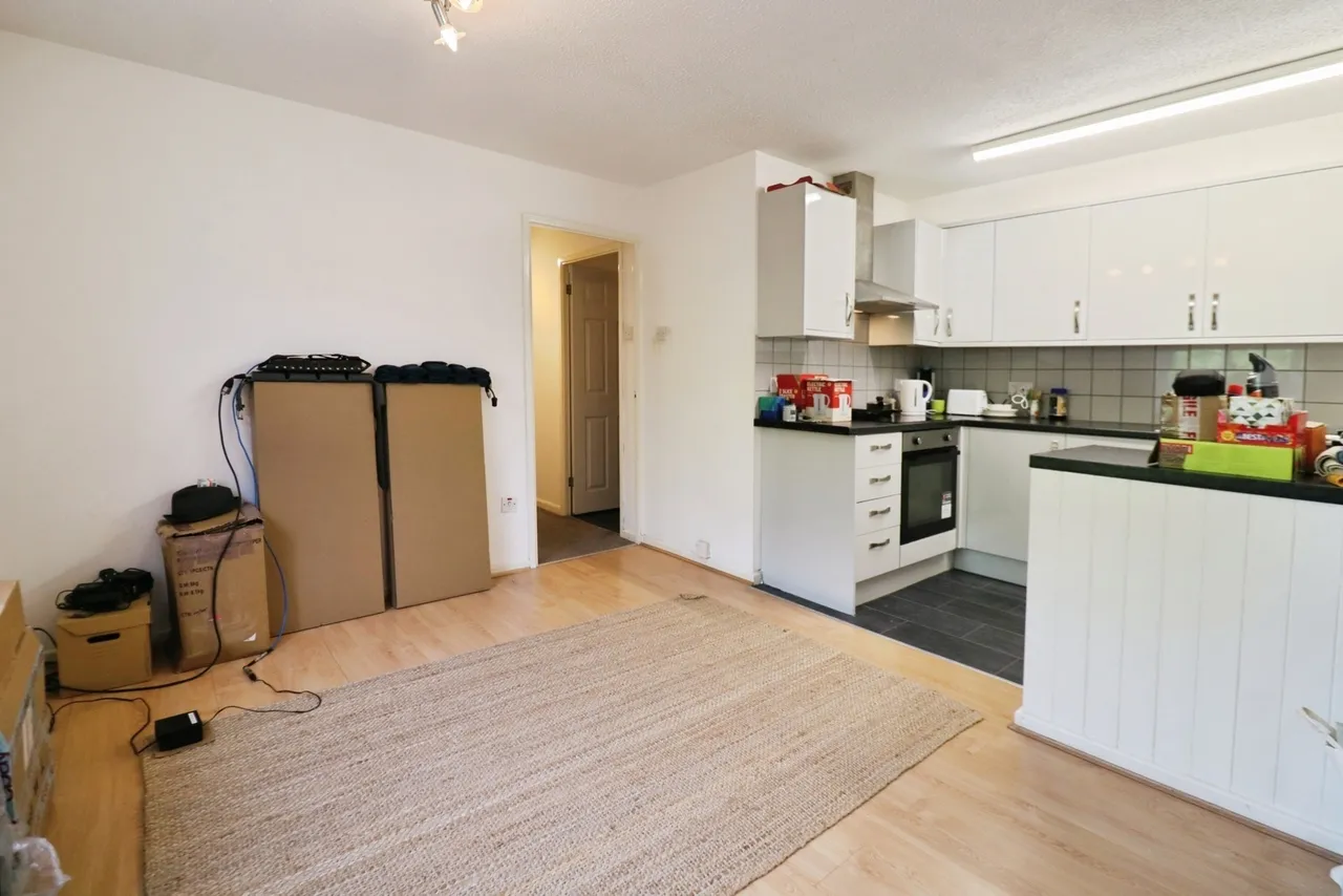 Horwood Close, Cardiff, CF24, photo 20