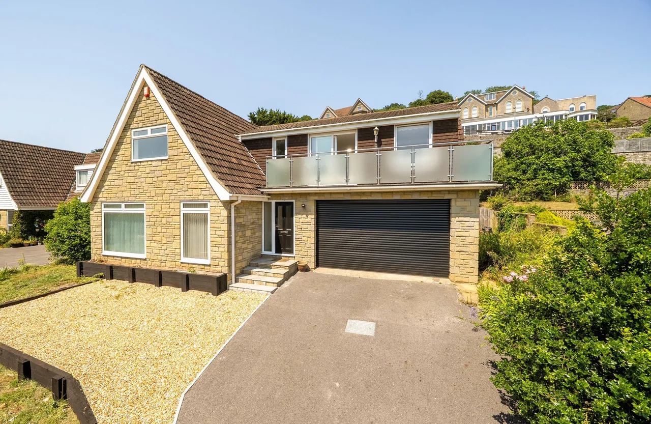 4 bed house for sale, St. Matthews Close, Weston-Super-Mare, BS23
