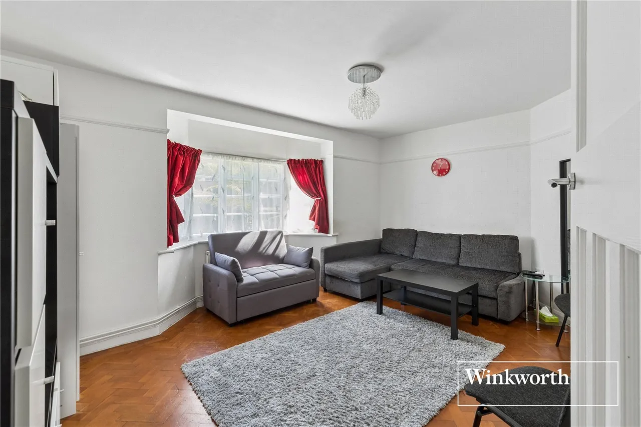 2 bed flat for sale — Ossulton Way, East Finchley, London, N2