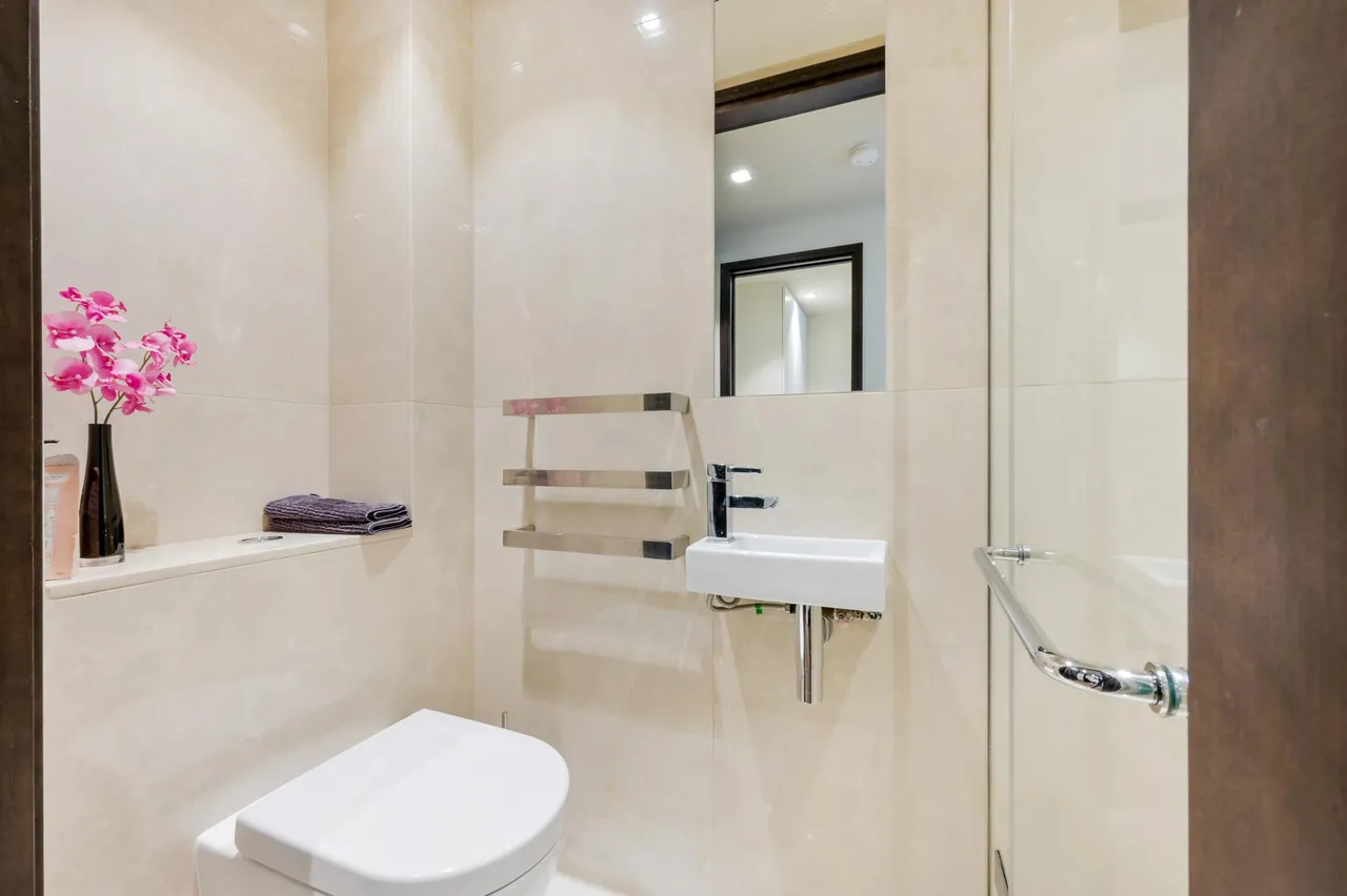 Earls Way, London, SE1, photo 10