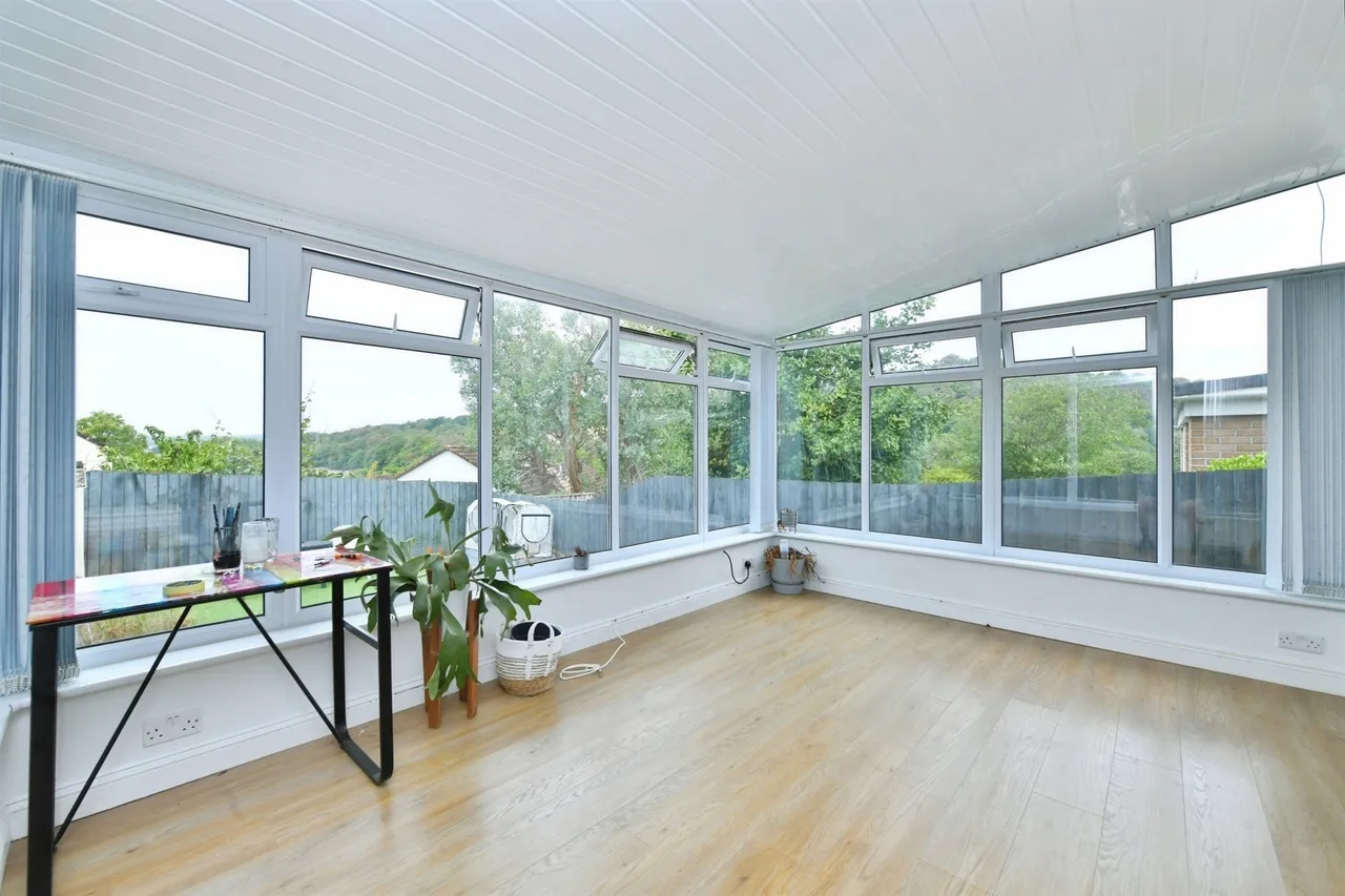 Holly Park Drive, Plymouth, PL5, photo 3