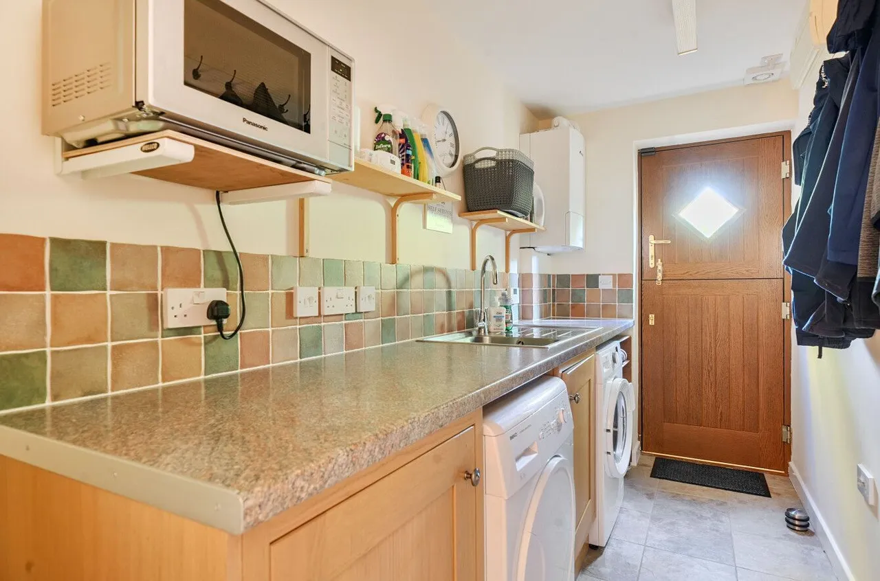Weymouth Street, Warminster, BA12, photo 7