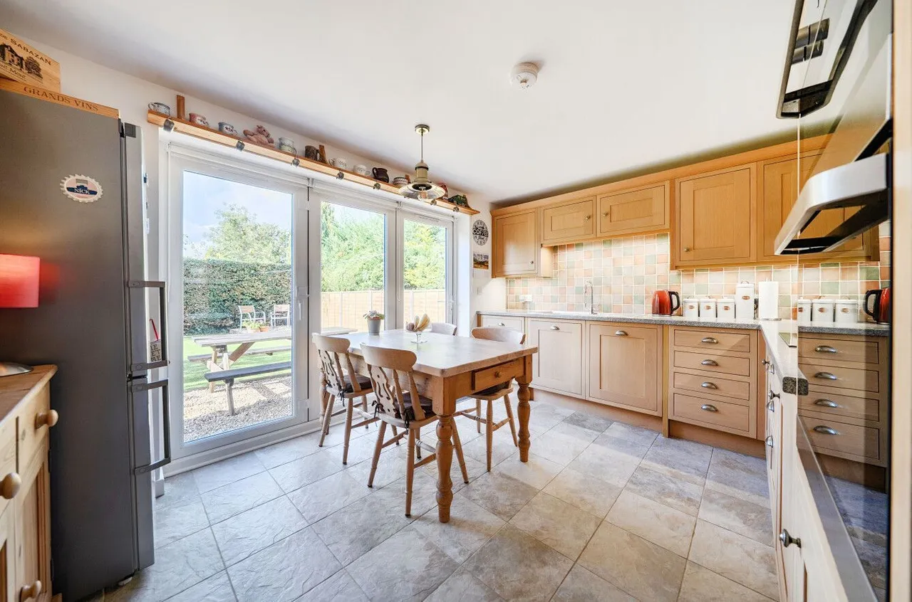 Weymouth Street, Warminster, BA12, photo 5