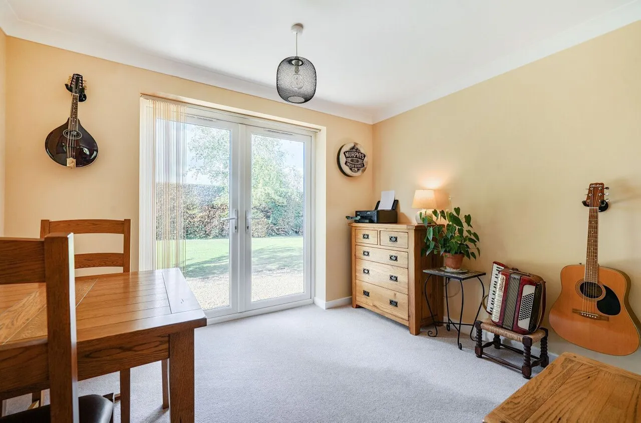 Weymouth Street, Warminster, BA12, photo 11