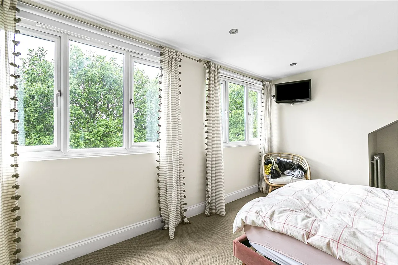 Queens Avenue, Whetstone, N20, photo 24