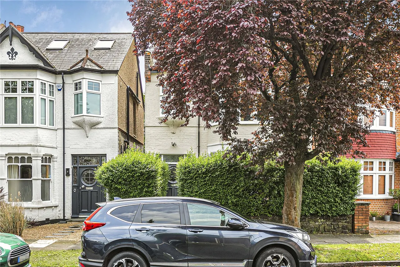 Queens Avenue, Whetstone, N20, photo 37